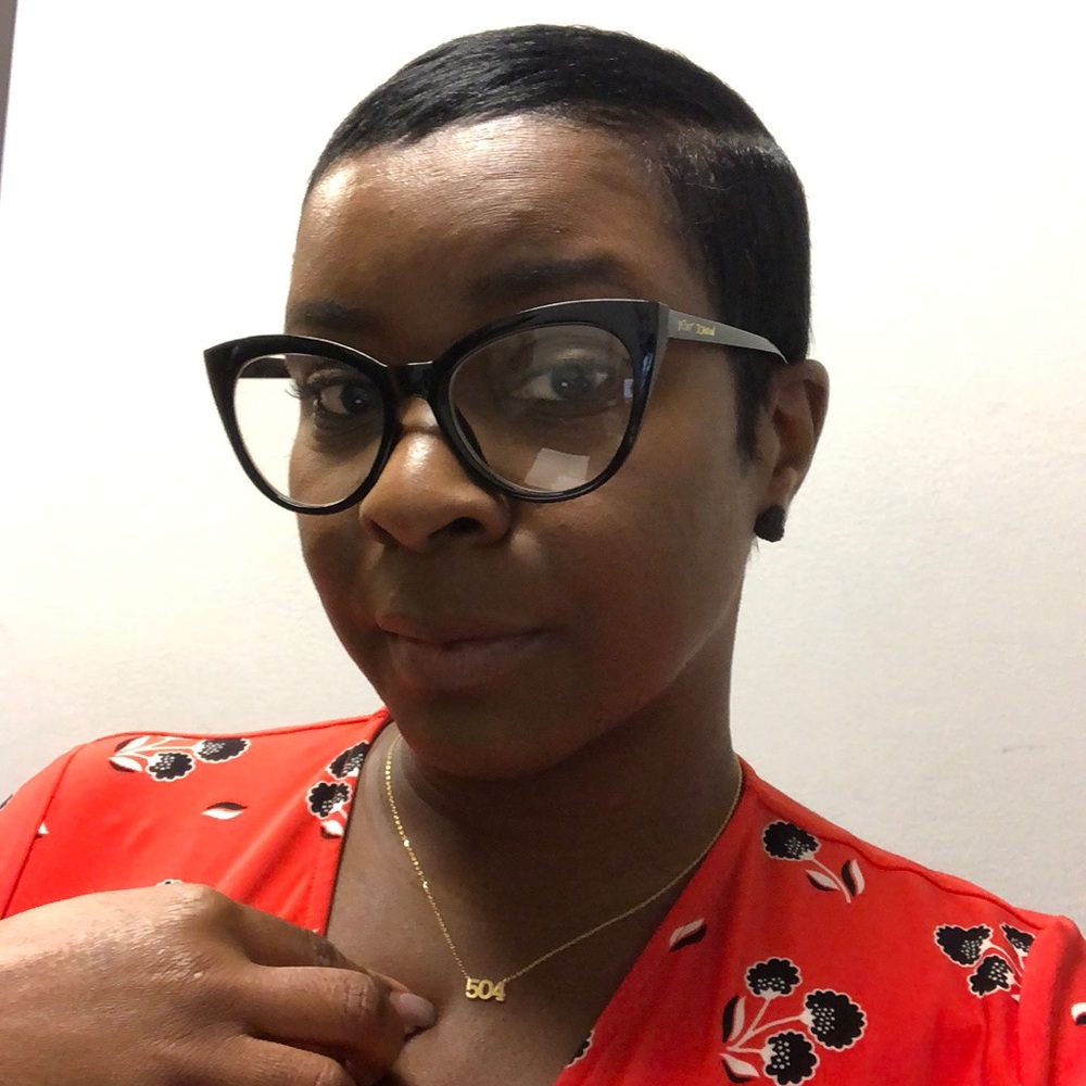 Meet your Posher, Toya